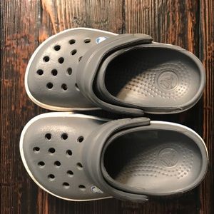 Crocs toddler. Used good condition! Size 4/5.